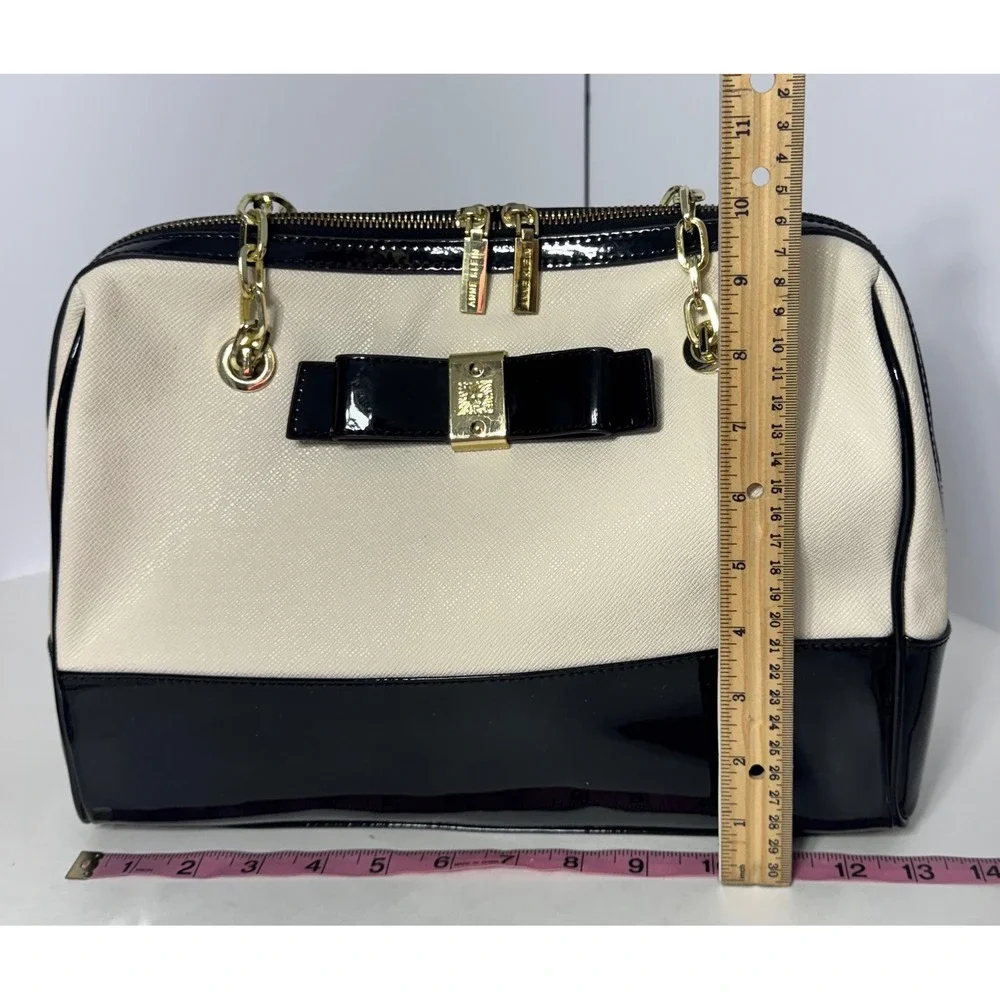 Anne Klein anne klein